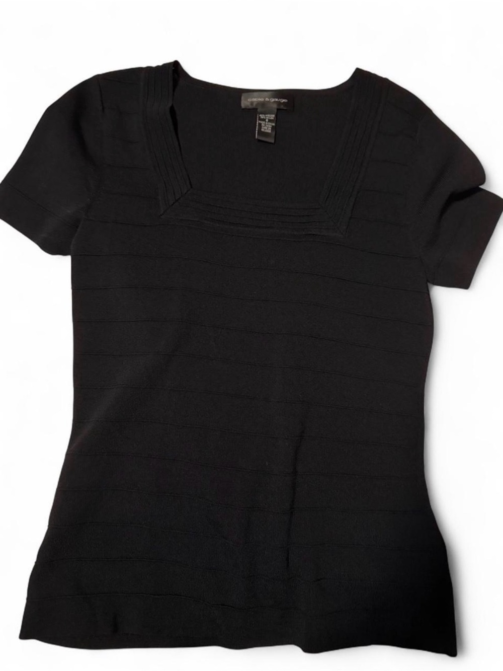 Cable & Gauge Black Short-Sleeve Square-Neck Knit Top